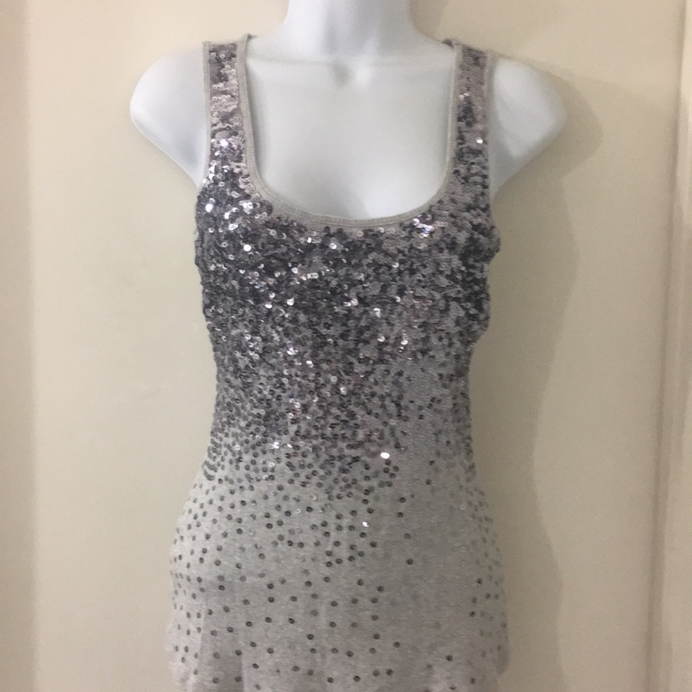 Tank top with sequins